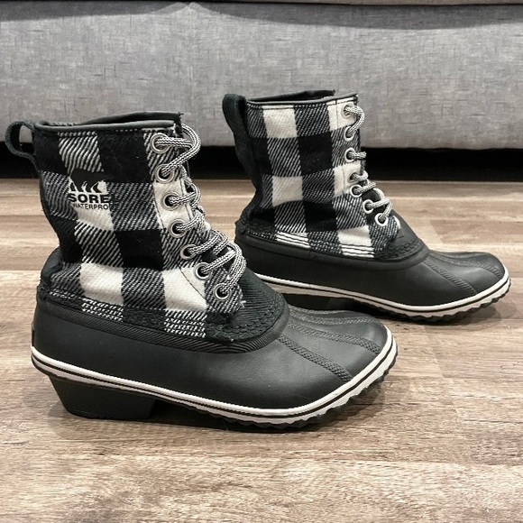Sorel Shoes - Sorel Slimpack 1964 duck boots plaid rain/snow